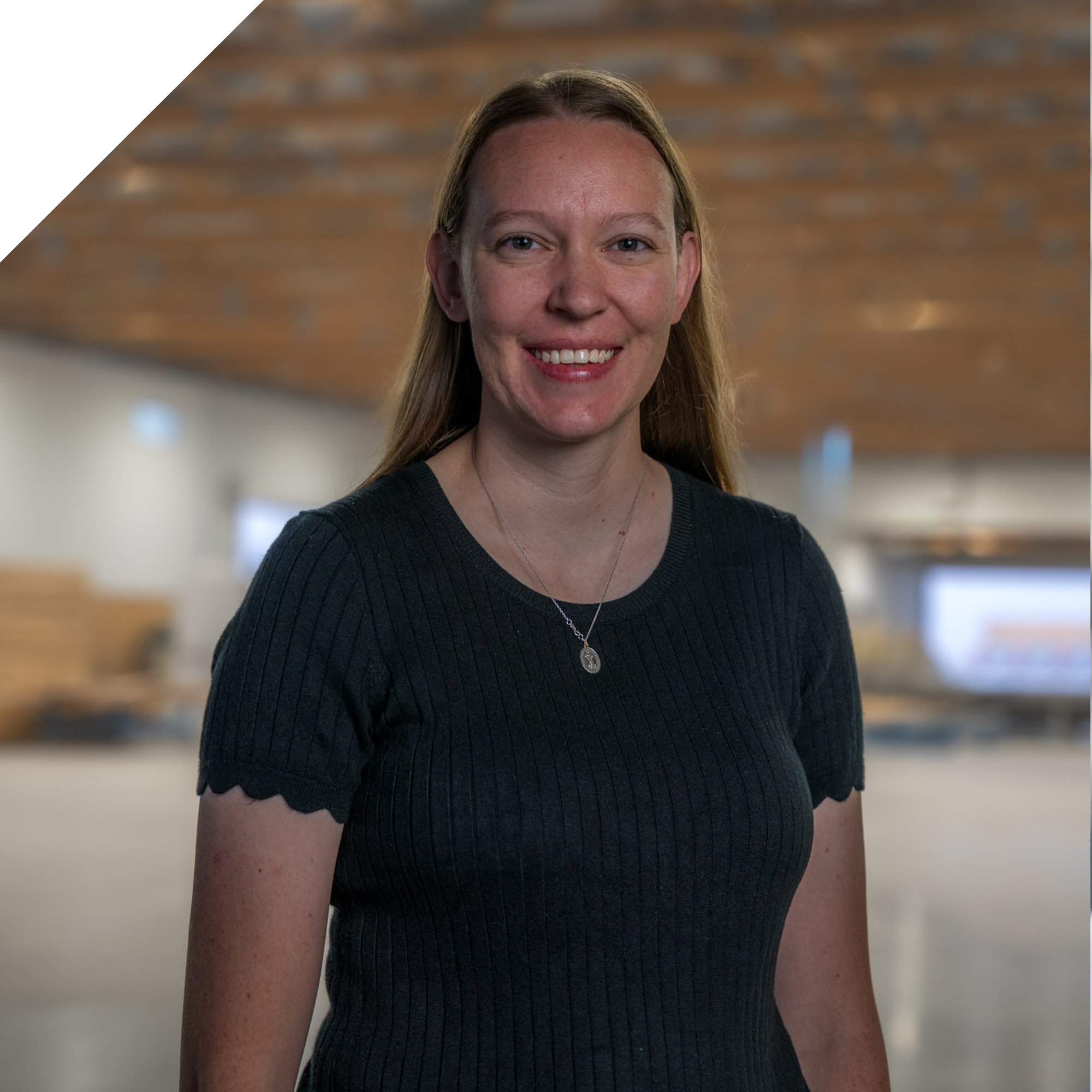 Meet the Team_Sara Kippenbrock