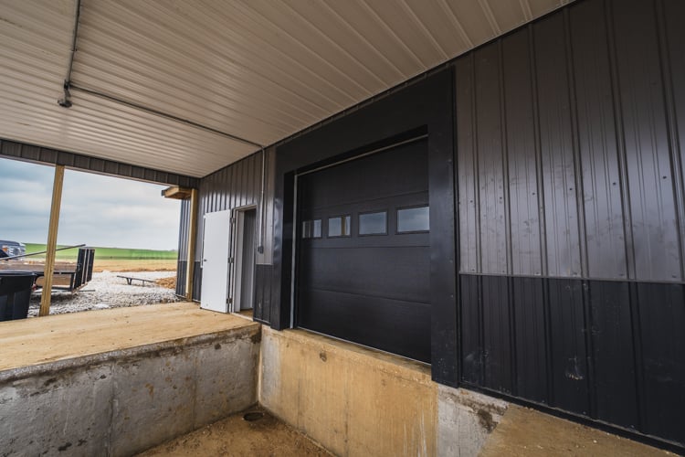 NuAge-Happy Hens-800x500-16